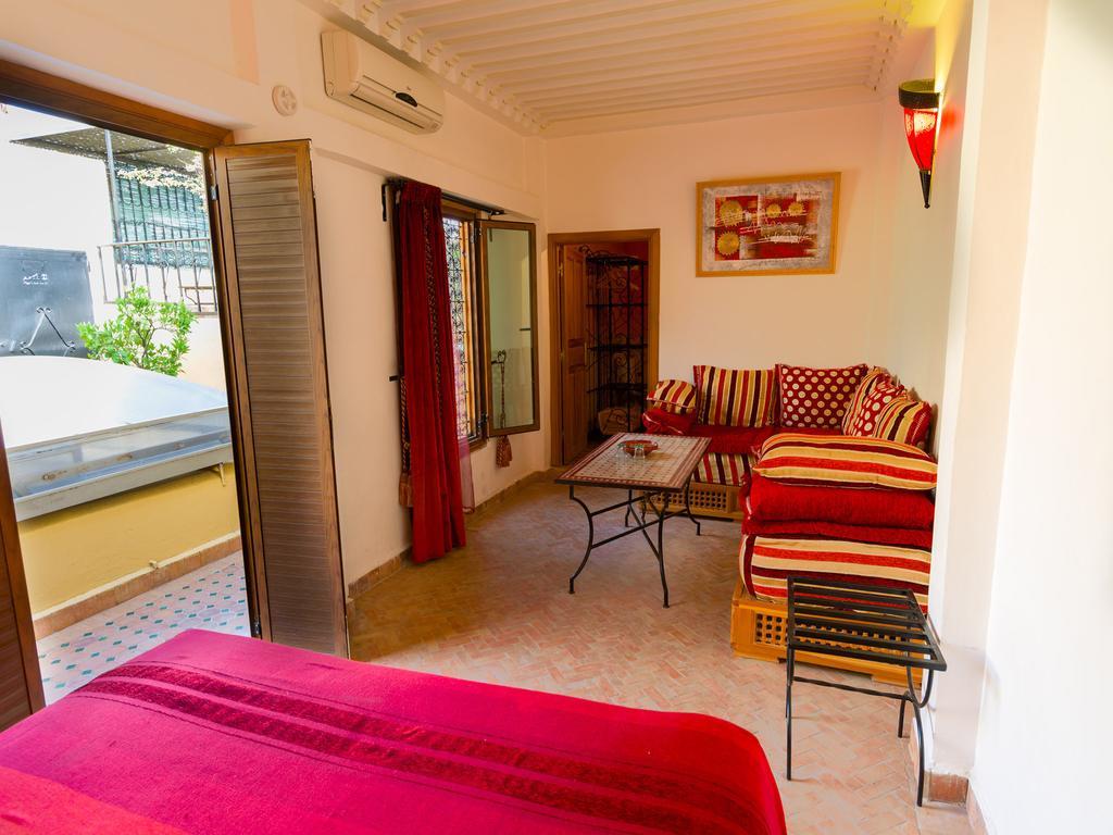 Riyad Al Atik Hotell Fès Rum bild
