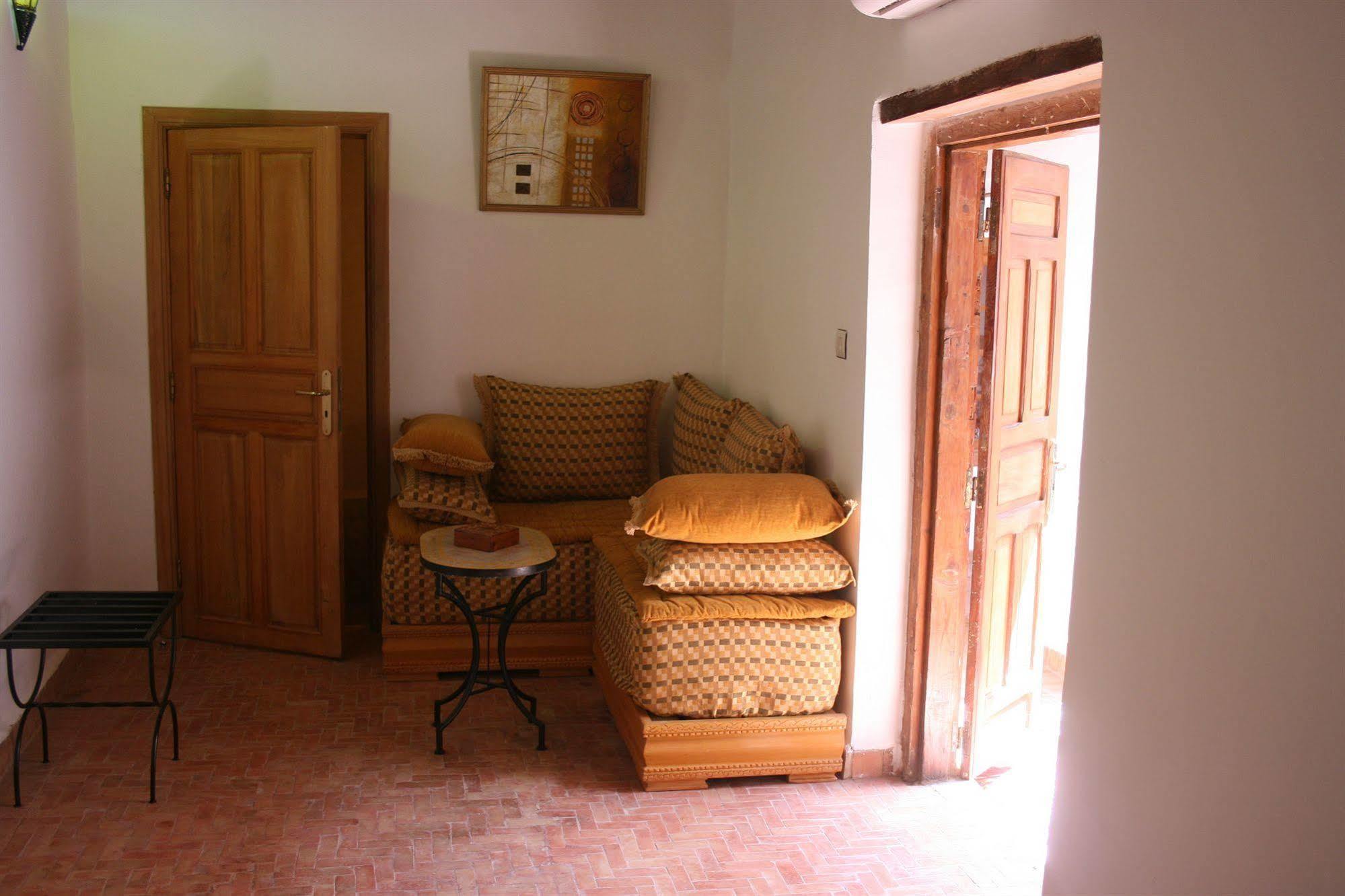 Riyad Al Atik Hotell Fès Exteriör bild